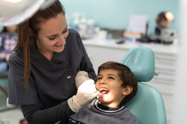 Best Emergency Dental Extractions in Flence, OR